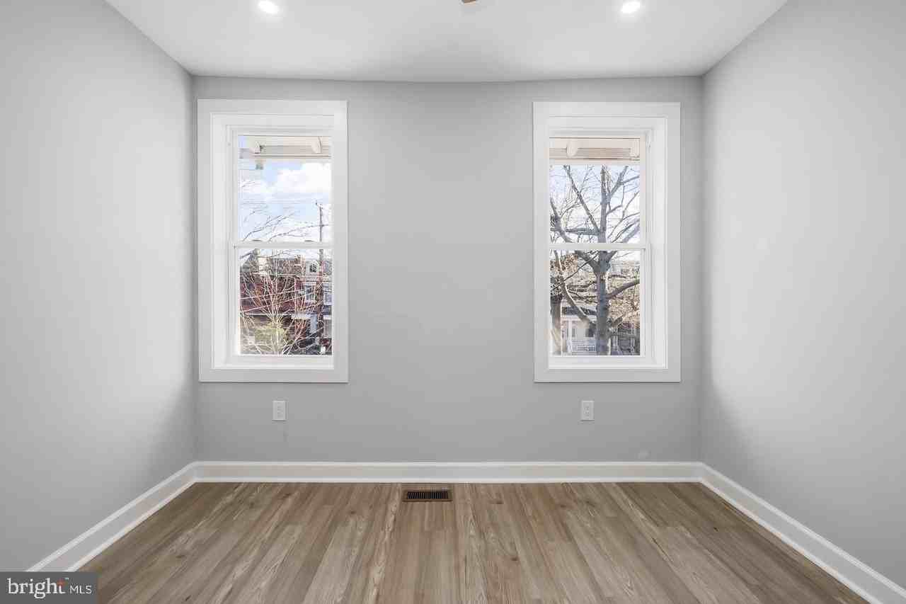 1209 Shepherd St Nw - Photo 7 of 13