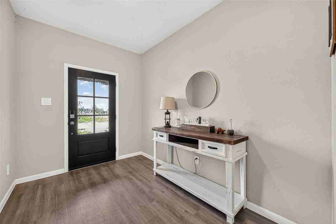 12707 Gabrial Dr - Photo 4 of 25