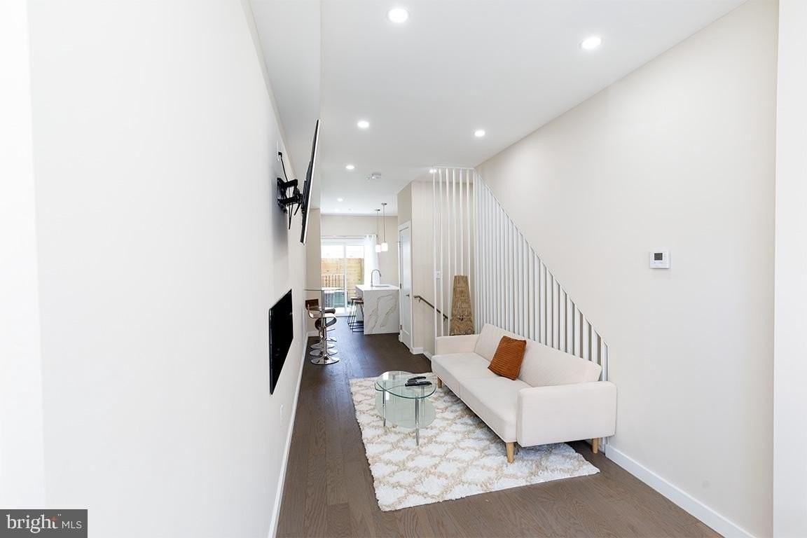 336 Oakdale Pl Nw #A - Photo 2 of 15