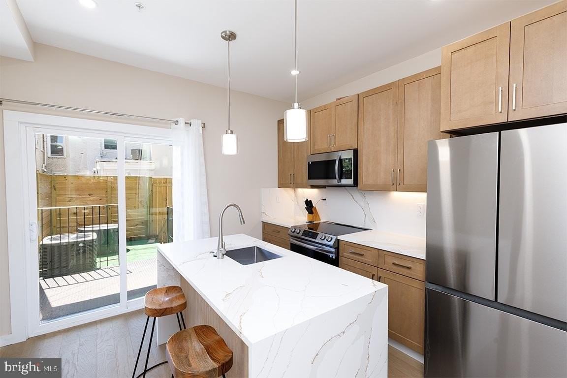 336 Oakdale Pl Nw #A - Photo 4 of 15