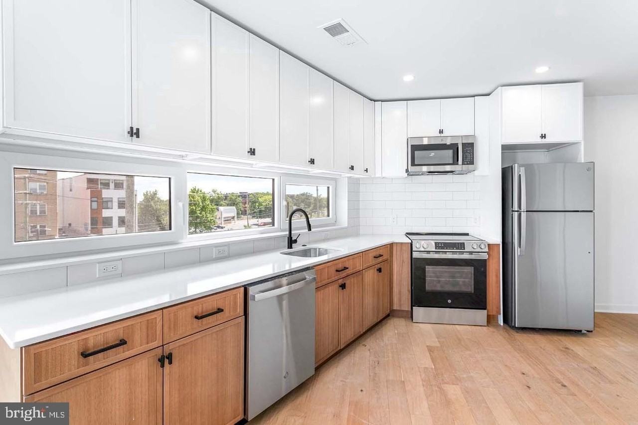 Rhode Island Ave Ne #301 - Photo 6 of 20