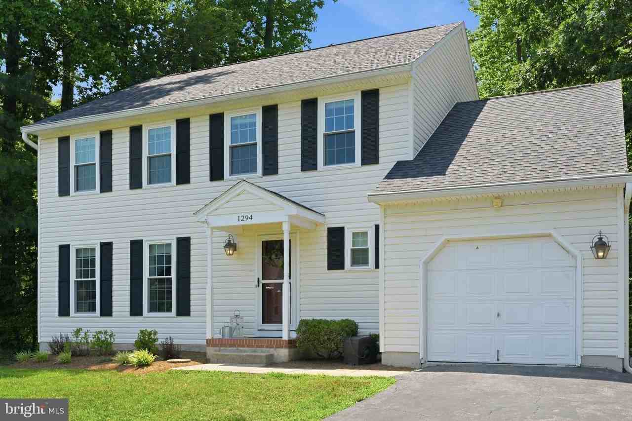 1294 Doubleday Dr - Photo 2 of 36
