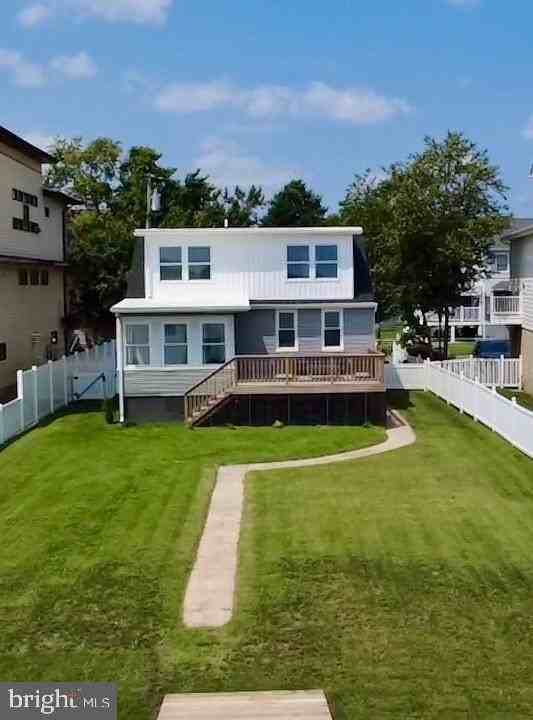 9135 Cuckold Point Rd - Photo 4 of 50