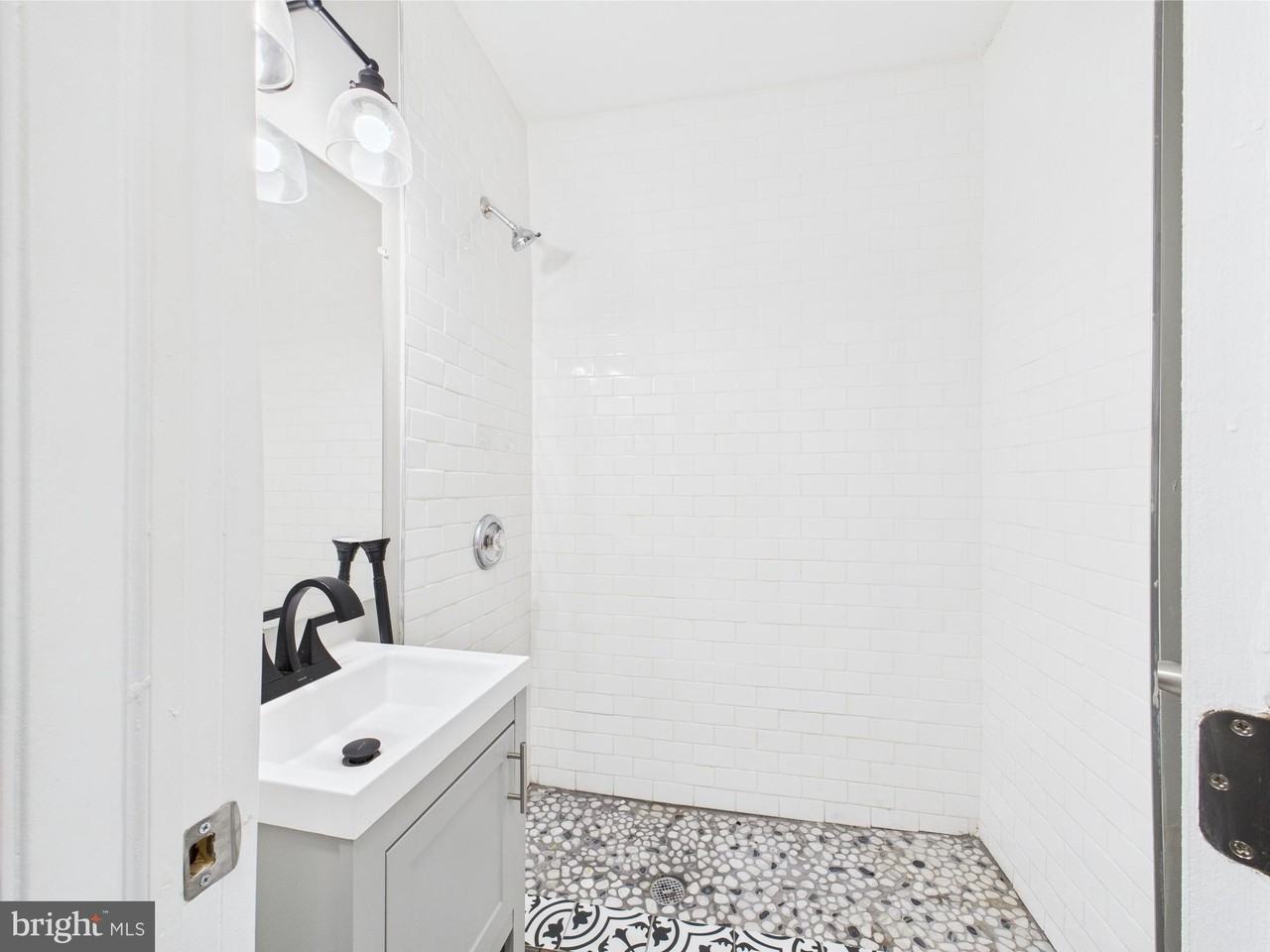 300 W Chesapeake Ave #1 - Photo 6 of 19
