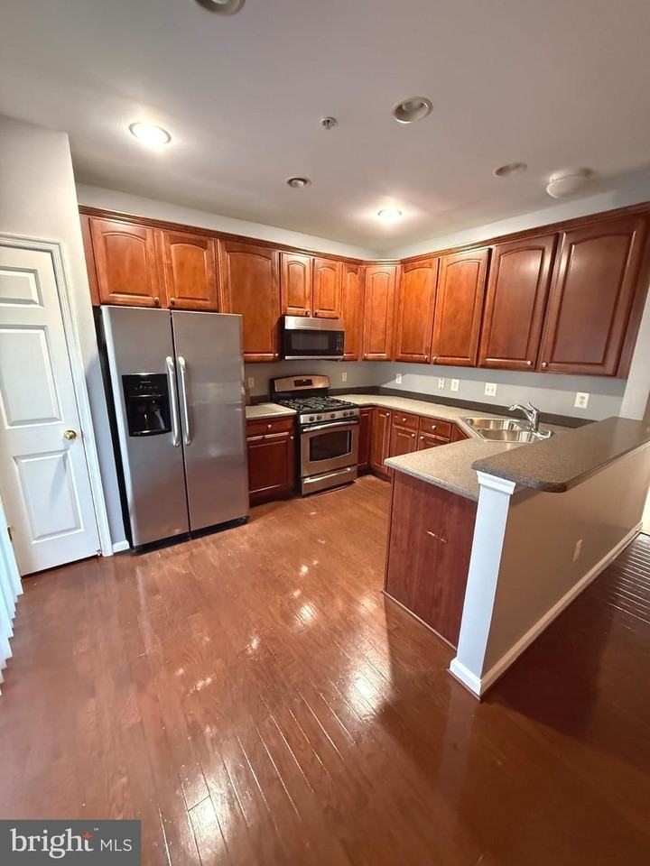 1016 Wood Branch Ct #410 - Photo 2 of 15