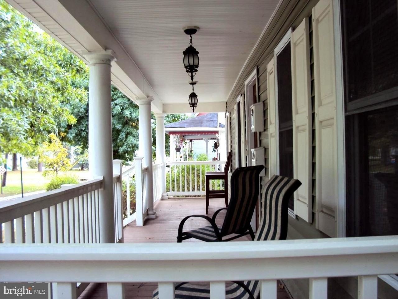 18 Chapel Ave #A - Photo 2 of 11