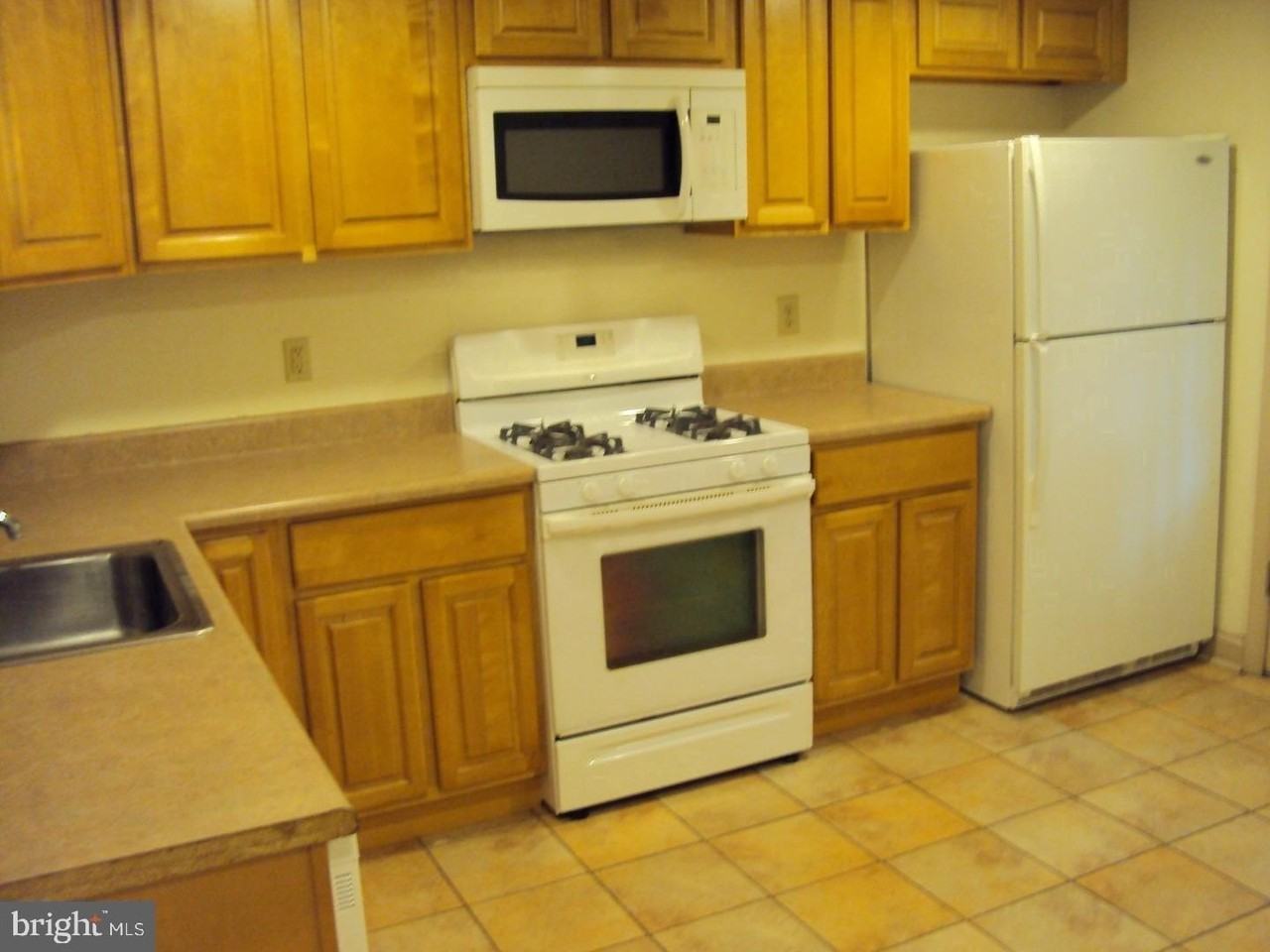 18 Chapel Ave #A - Photo 6 of 11