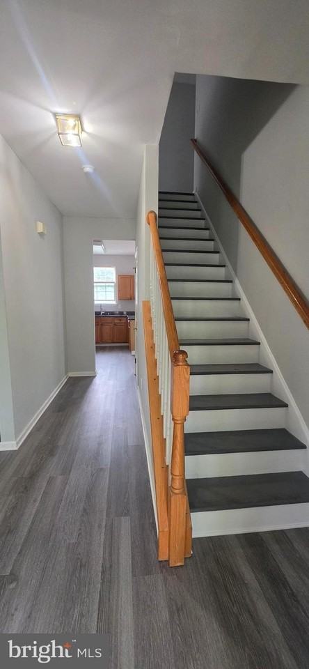 35 Oakmont Ter - Photo 7 of 19