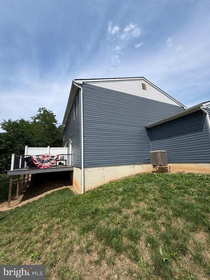 200 Hummel St - Photo 3 of 3