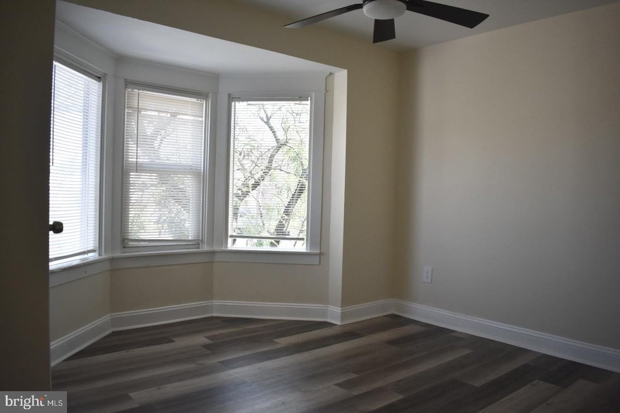 13 W 10th St #B - Photo 6 of 10