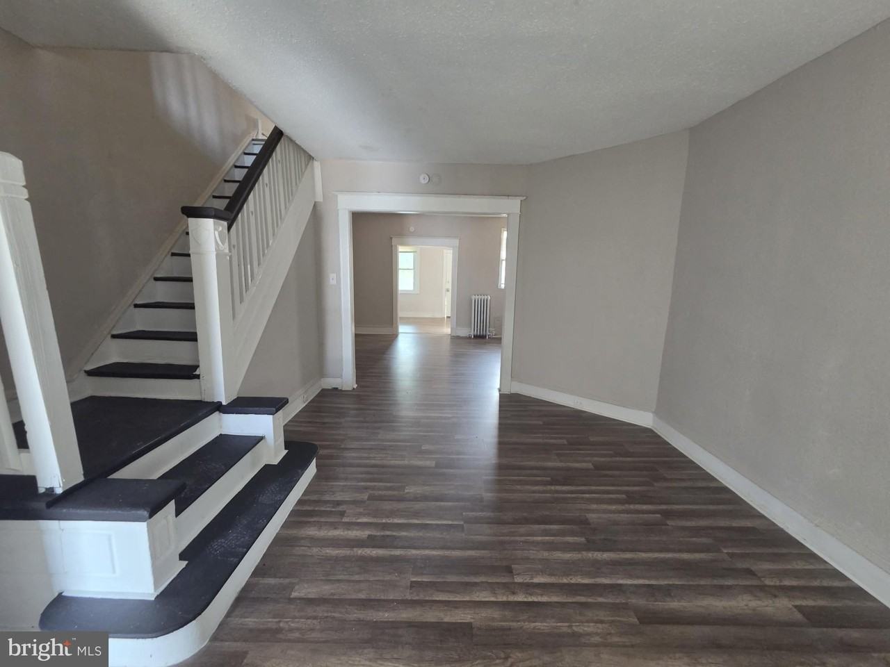 4829 N 10th St - Photo 5 of 24