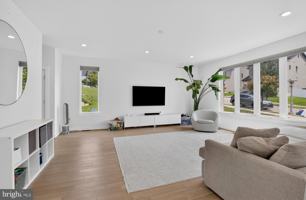 featured image of 7354 Ridge Ave #27
