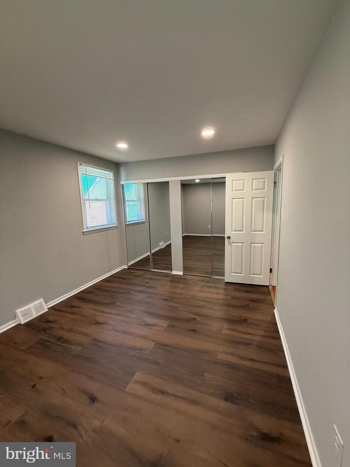 10786 Lockart Rd #2ndFL - Photo 6 of 9