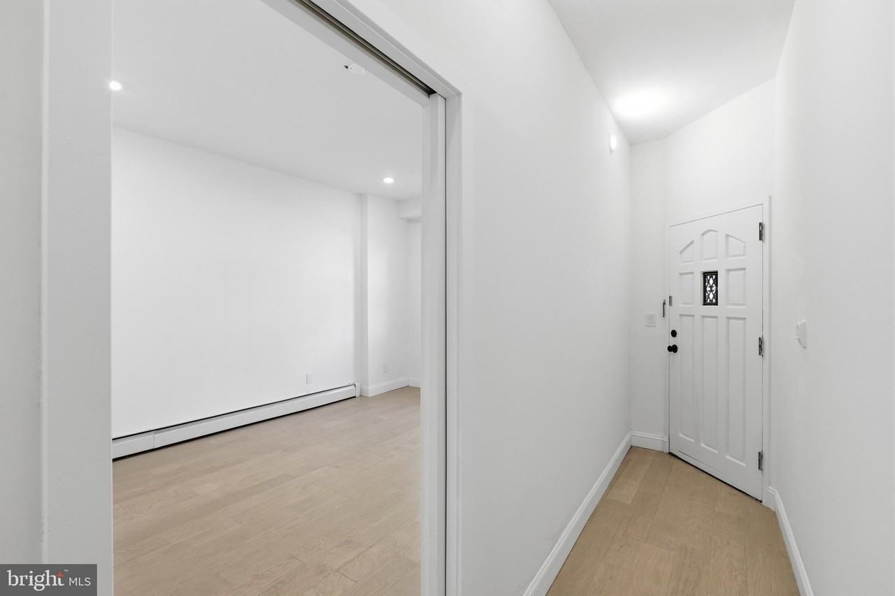 935 E Passyunk Ave #3 - Photo 7 of 22