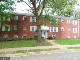 1400 N Kenilworth St #4 - Photo 1 of 1