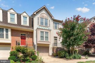 6374 English Ivy Way - Photo 1 of 1