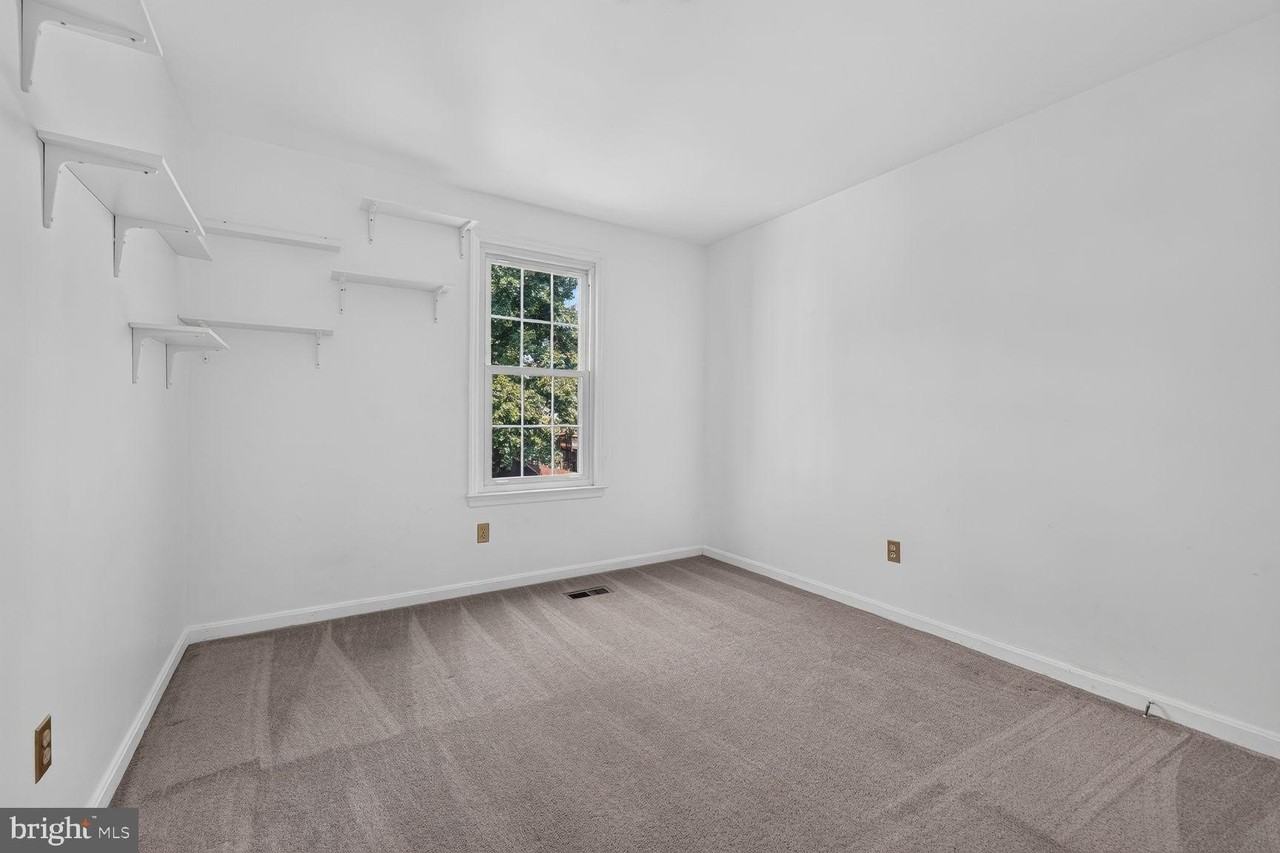 6374 English Ivy Way - Photo 6 of 15