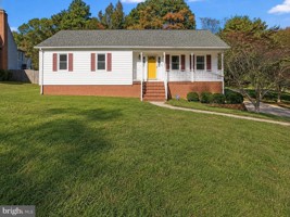 featured image of 15 English Oak Cir