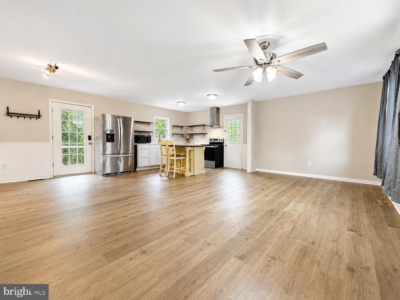 15 English Oak Cir - Photo 3 of 25