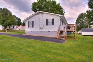featured image of 2418 Vines St