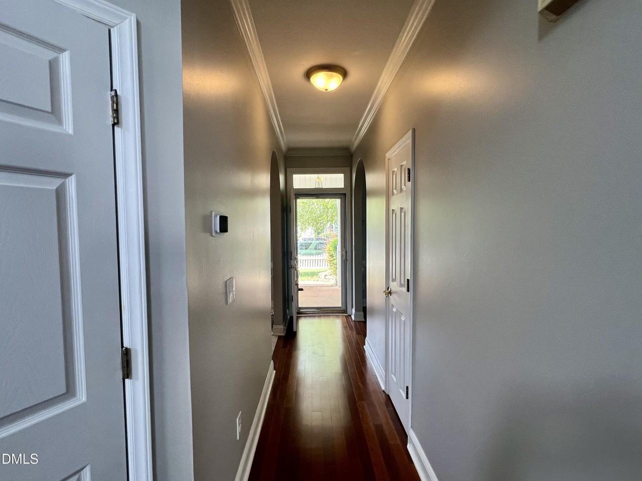 5024 Village Lawn Dr - Photo 4 of 32