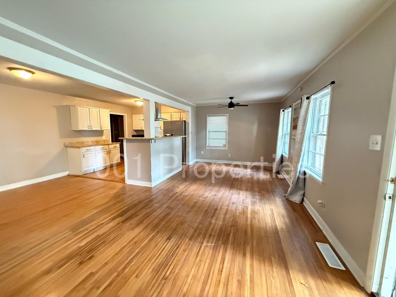 4850 Flamingo Rd #1 - Photo 5 of 21