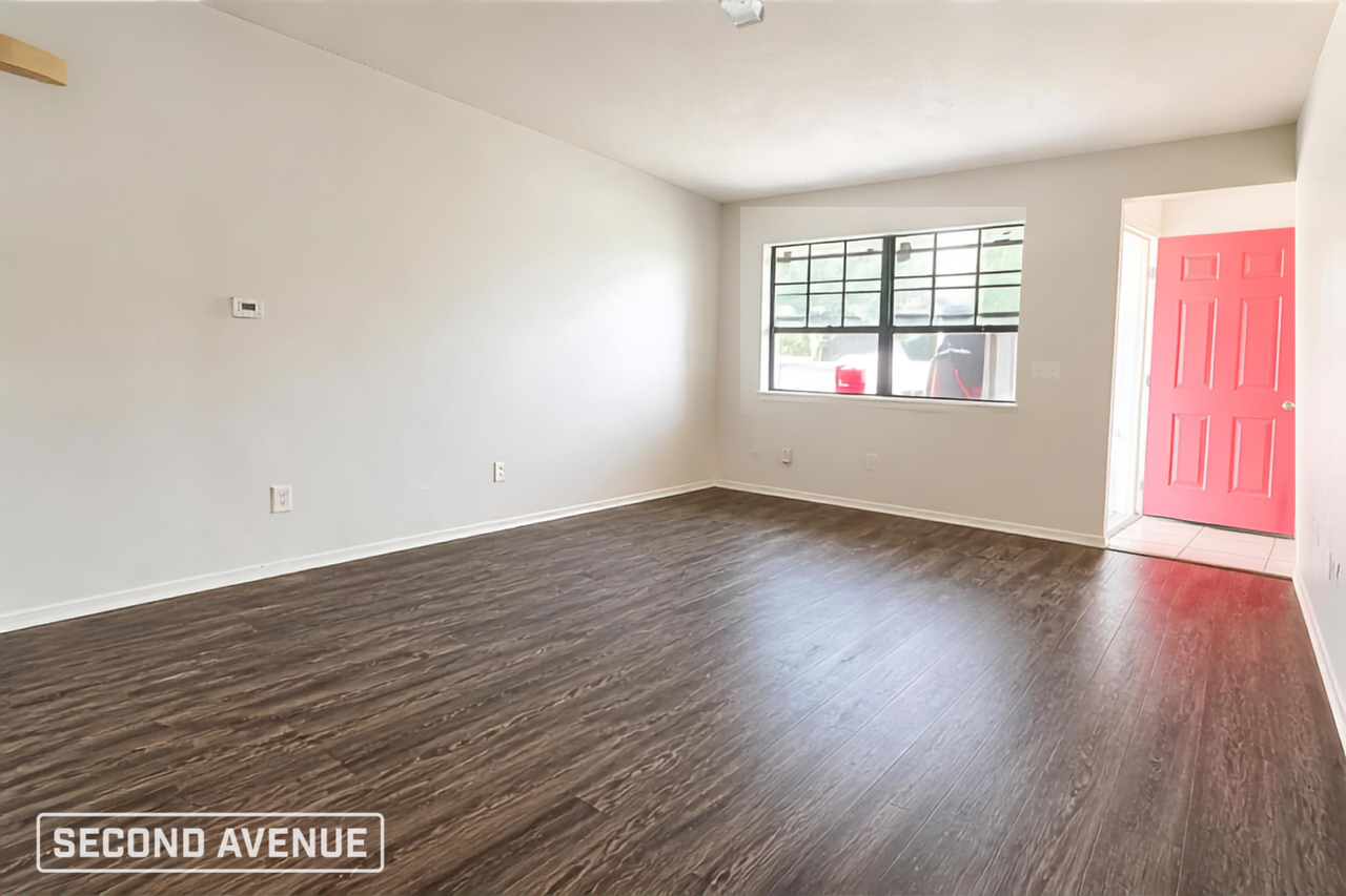 217 Nw 90th St - Photo 4 of 9