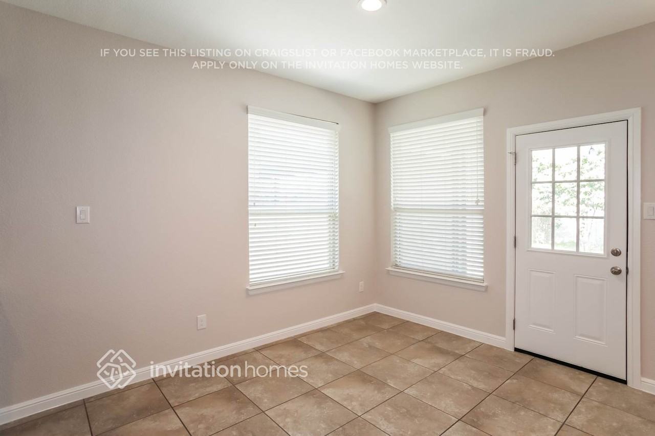 1517 Bunting Dr - Photo 7 of 16
