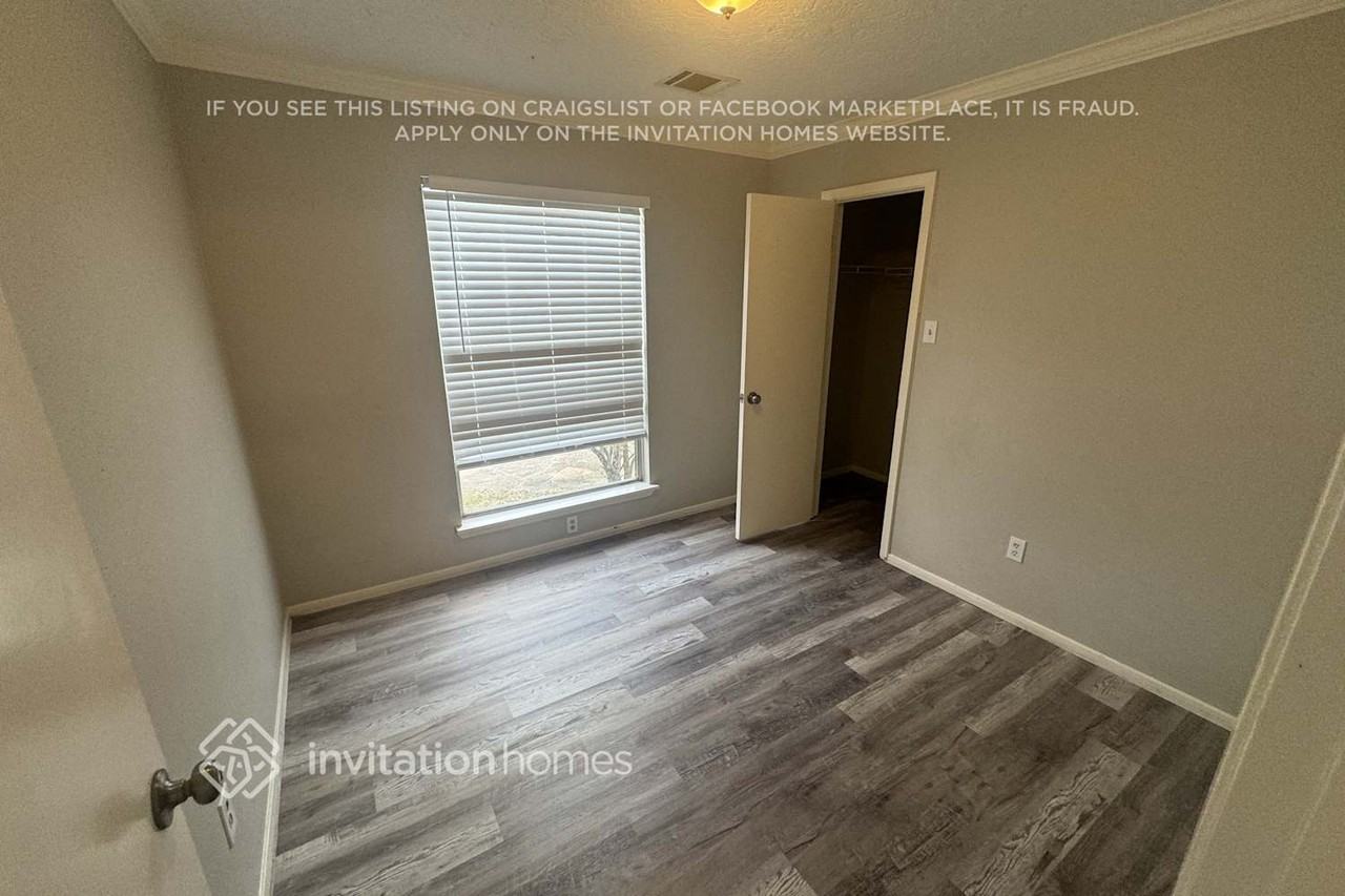 11626 Sagecreek Dr - Photo 6 of 13