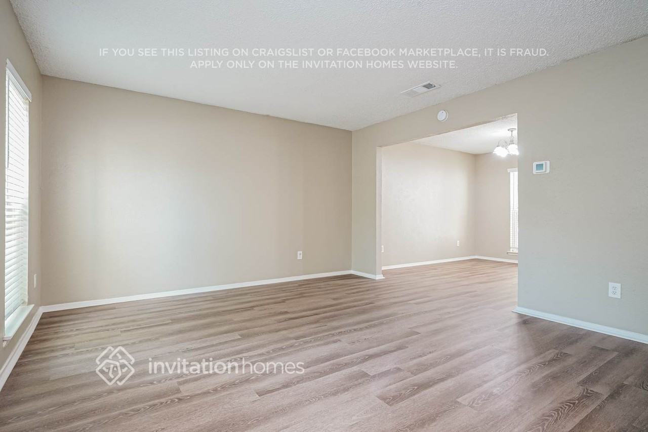 3921 Willow Run - Photo 5 of 18