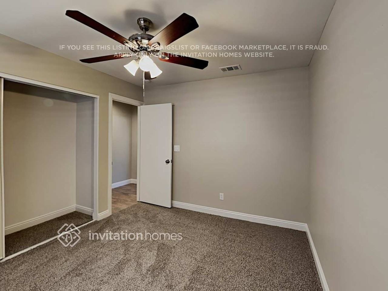 313 Abbington St - Photo 7 of 17