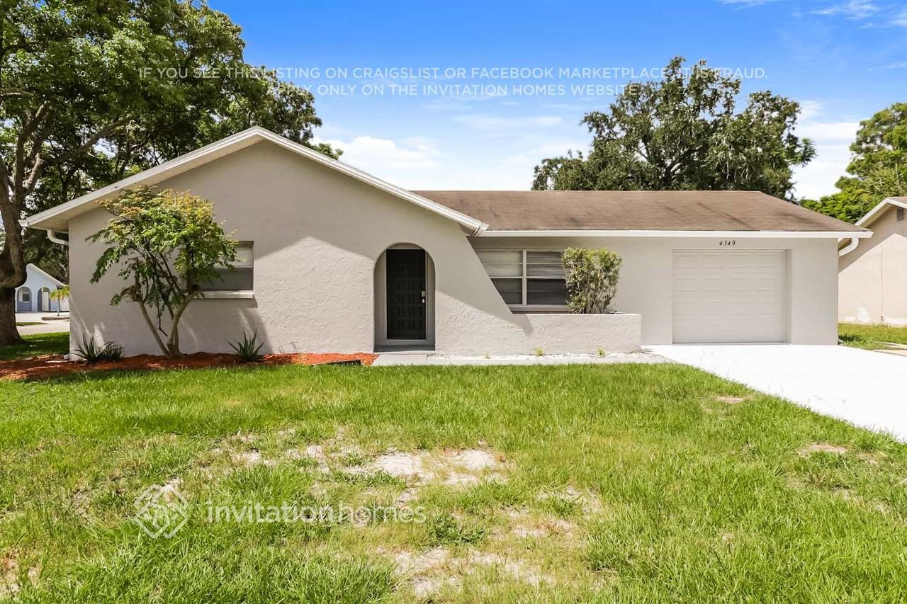 4349 Black Fox Dr