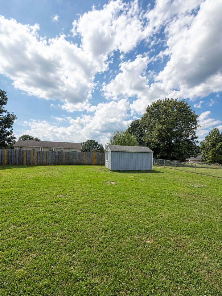 21030 Larson Rd #1 - Photo 2 of 10