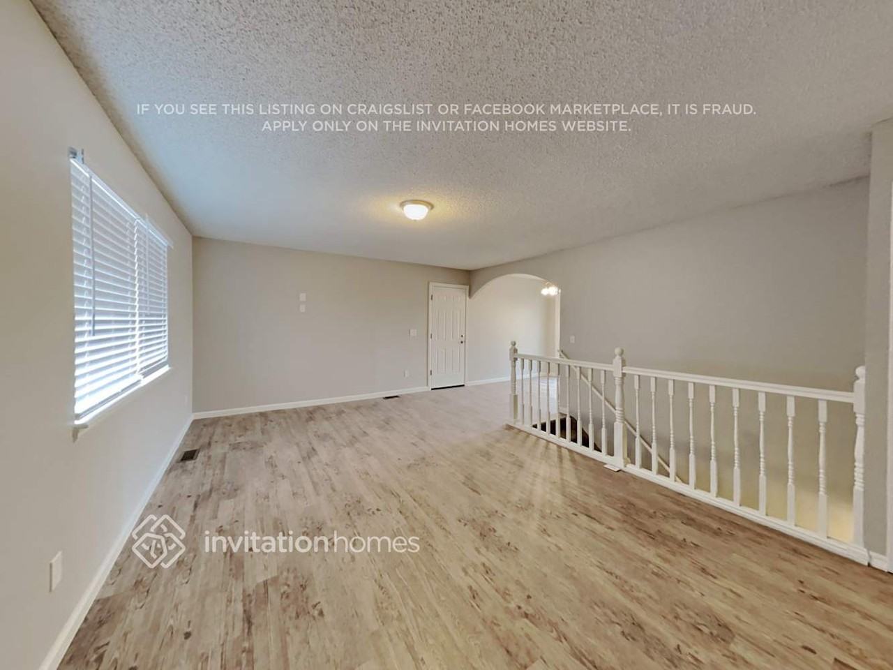 7720 Fall Brook Ct - Photo 4 of 15