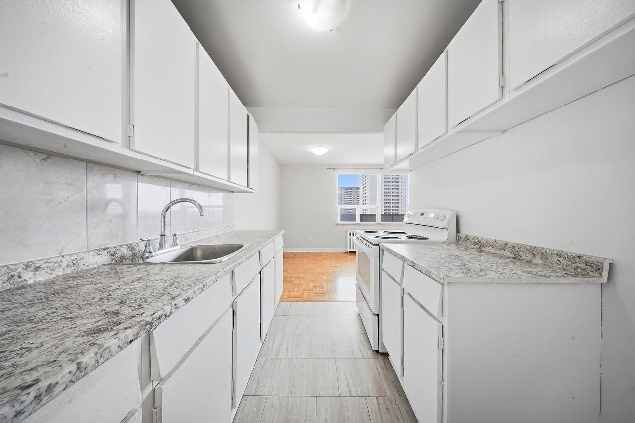 2275 Victoria Park Avenue - Photo 4 of 15