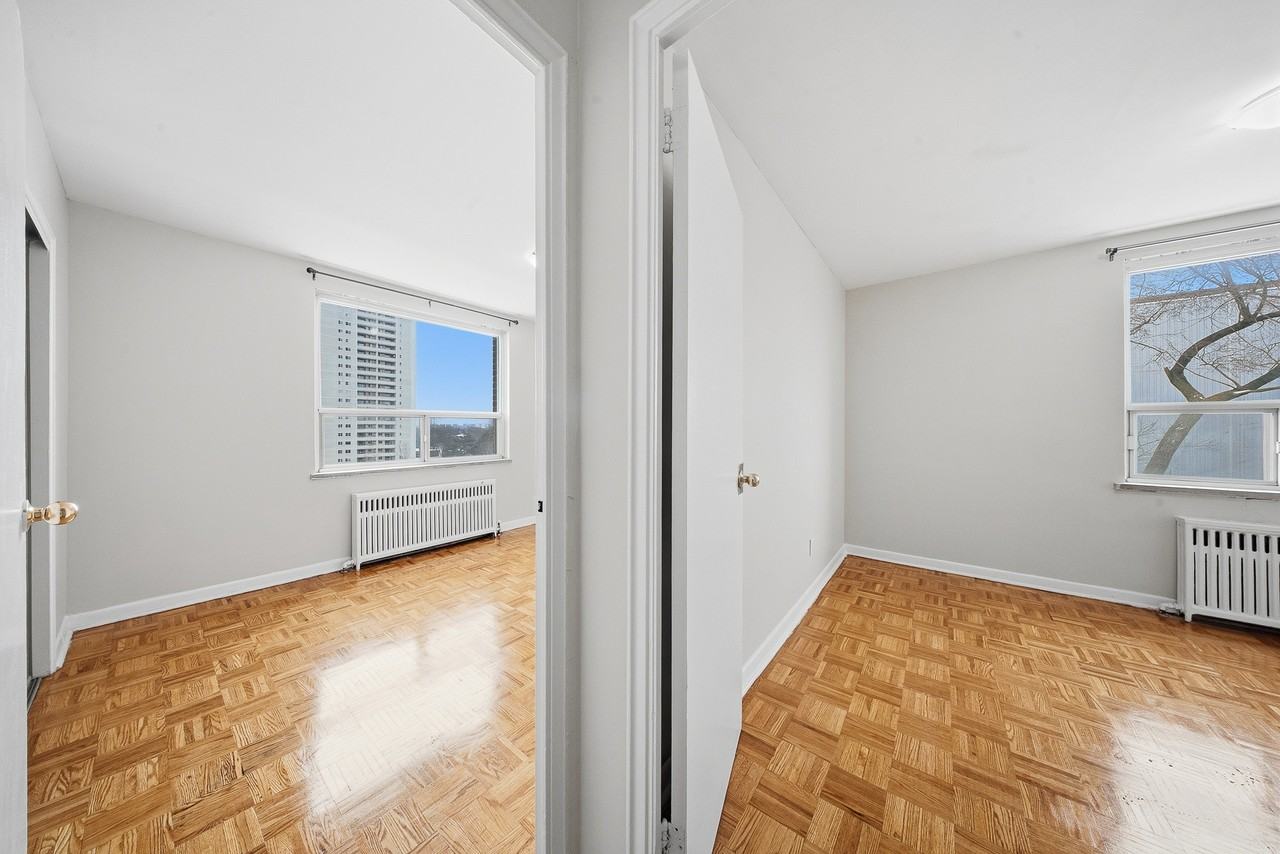 2275 Victoria Park Avenue - Photo 5 of 15