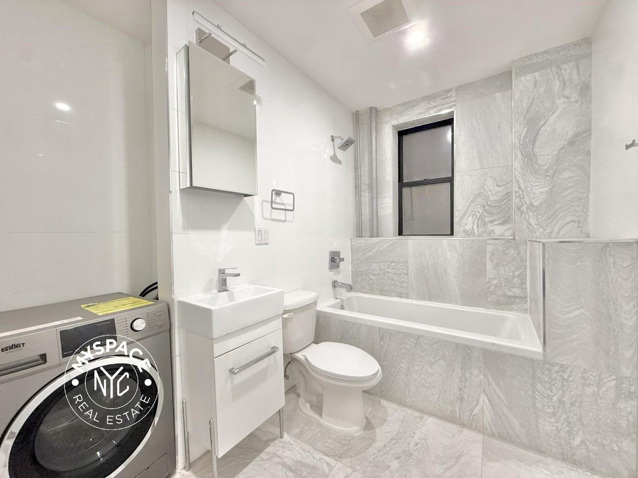 24 Rogers Ave #3a - Photo 2 of 8