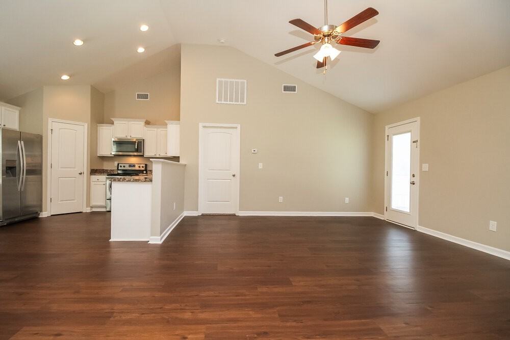 1002 Chimalis Dr - Photo 3 of 16