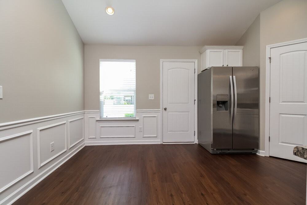 1002 Chimalis Dr - Photo 6 of 16