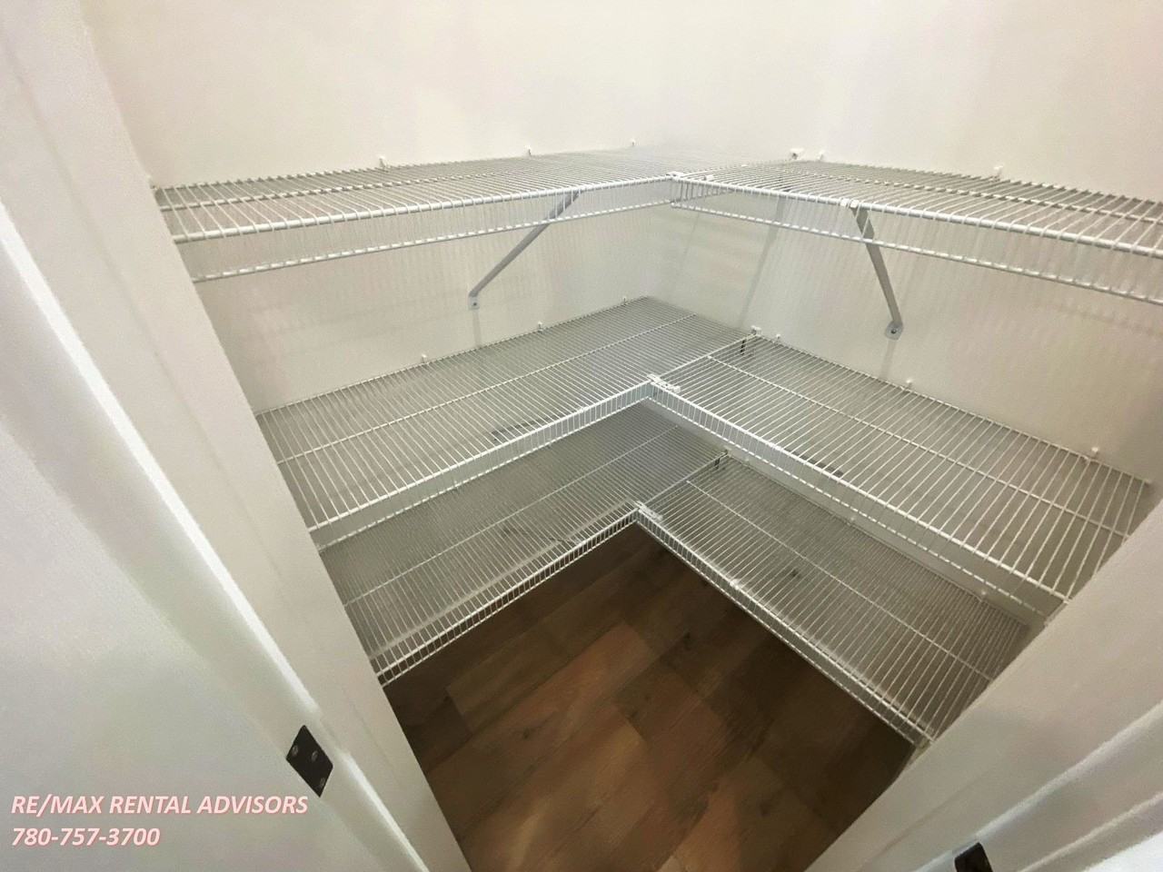 1412 14 St Nw - Photo 5 of 23