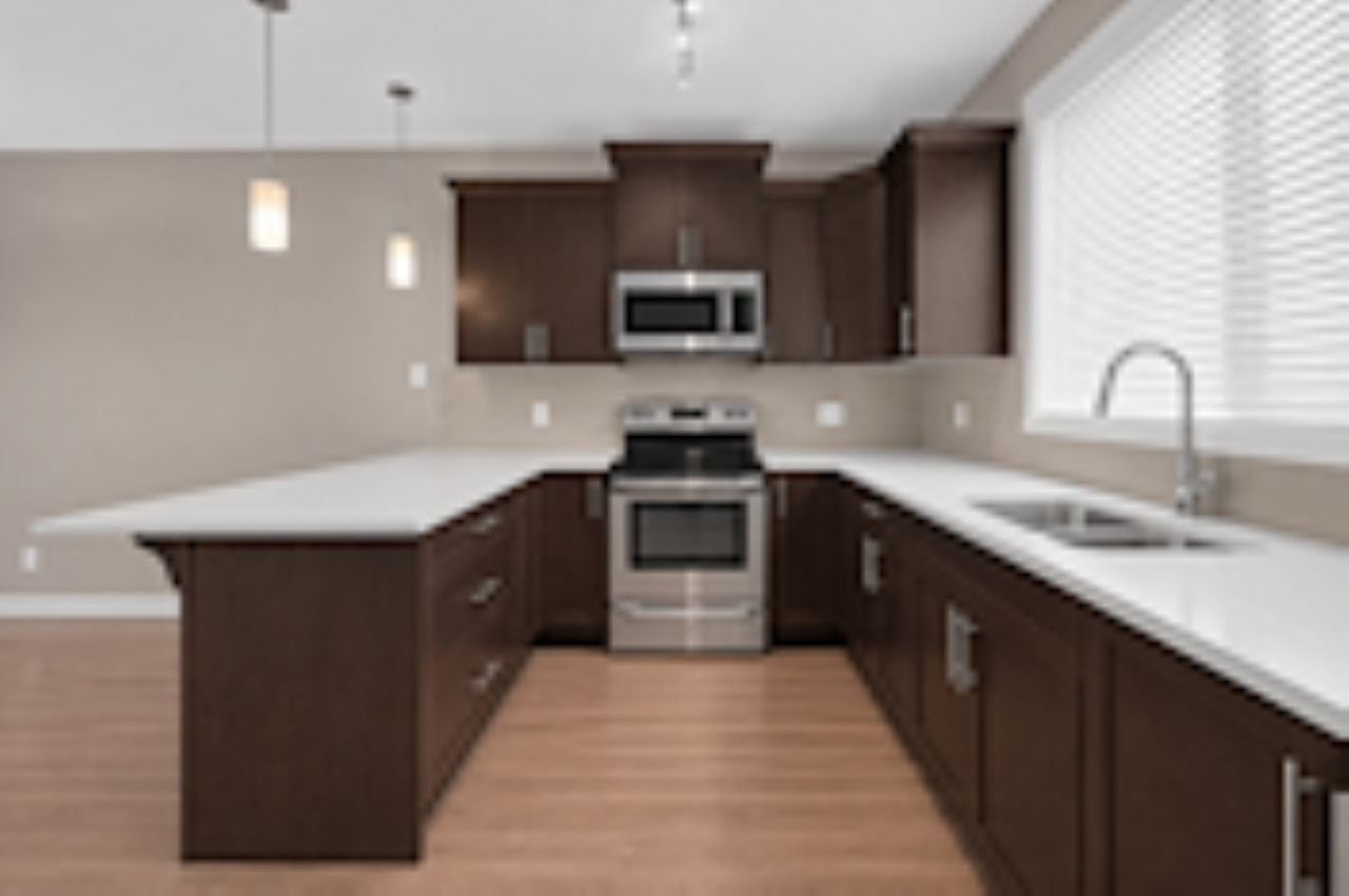119 Skyview Ranch Manor Ne - Photo 2 of 38