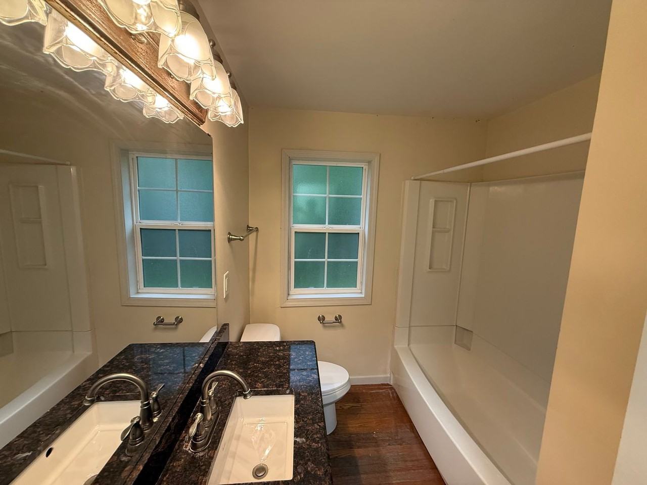 1005 Lindberg Rd - Photo 7 of 10