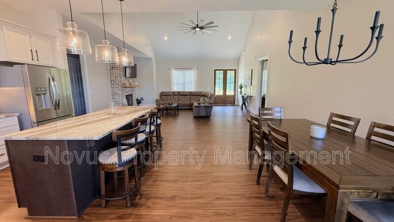 19 Paschal St - Photo 5 of 24