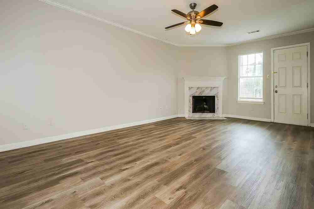 8419 Duval Ave - Photo 5 of 17