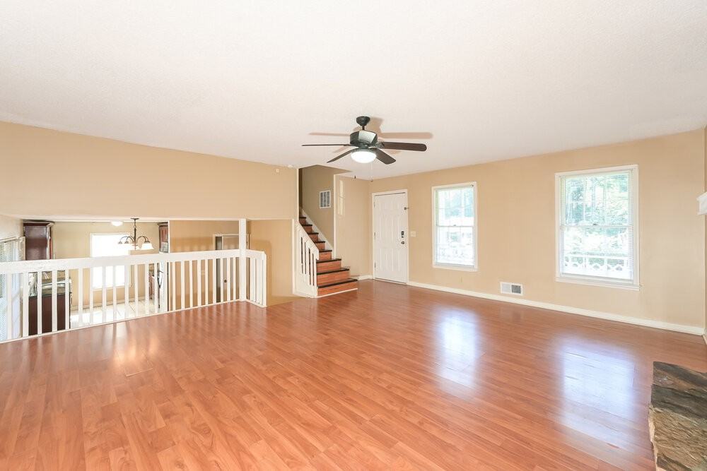 5511 Shawnee Trl - Photo 5 of 17
