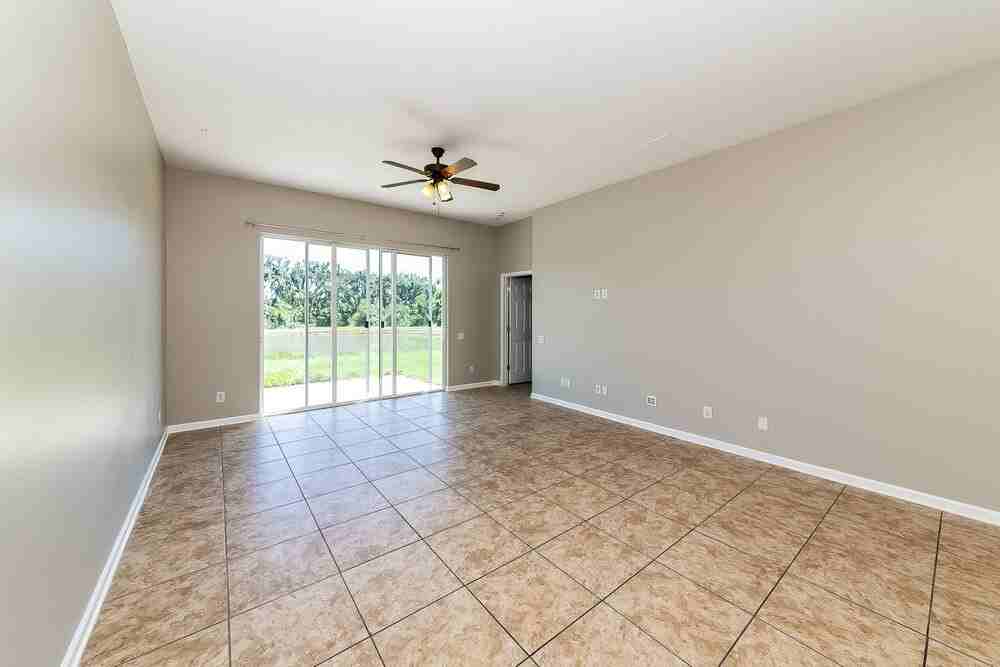 9865 50th Street Cir E - Photo 3 of 16