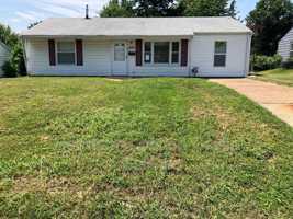 featured image of 9859 Vickie Pl