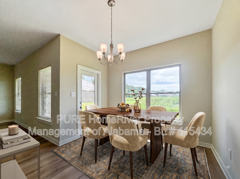 814 Temple St - Photo 3 of 24