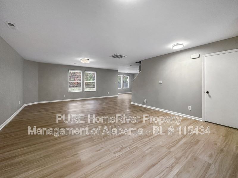 117 Bermuda Lakes Dr - Photo 6 of 21
