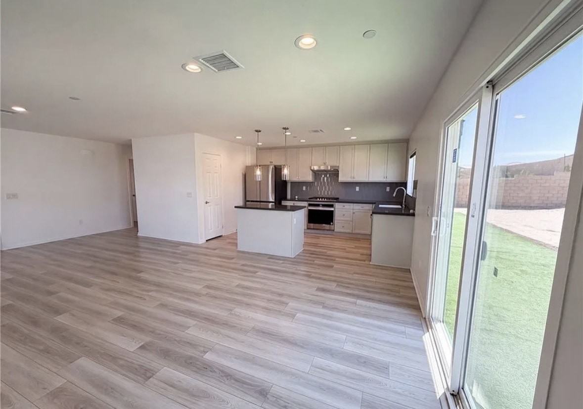 11550 Halter Street - Photo 2 of 11